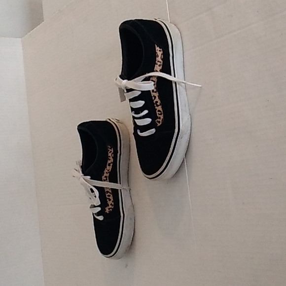 Vans girl's black suede sneakers size 1.5 - Picture 6 of 10